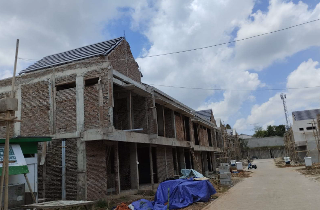 Proyek Pembangunan Rumah Cluster Duo Talaga Bestari Balaraja